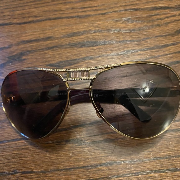 Valentino aviator glasses